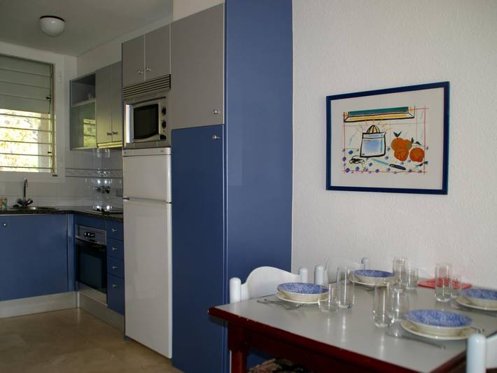 Apartamento para 5 personas, con terraza y piscina, Se admiten mascotas en Torroella de Montgrí