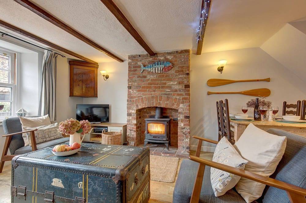 Log Cabin for 4 People in Wells-next-the-Sea, Norfolk
