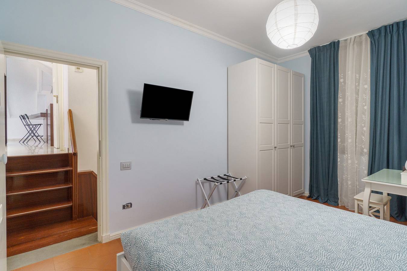Ganze Wohnung, Ferienwohnung 'Sissy Sweet Home' mit Privatterrasse, Wi-Fi und Klimaanlage in Salerno, Tyrrhenische Küste Kampanien
