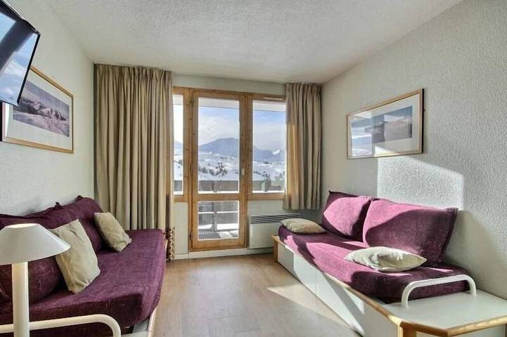 Appartement entier, Studio skis aux pieds, prox. commerces, 6 pers. in Belle Plagne, La Plagne-Tarentaise