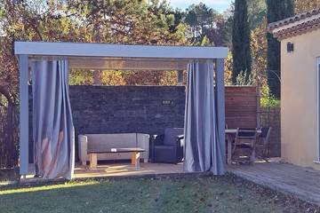 Location de vacances pour 6 personnes, avec jardin et terrasse à Bras