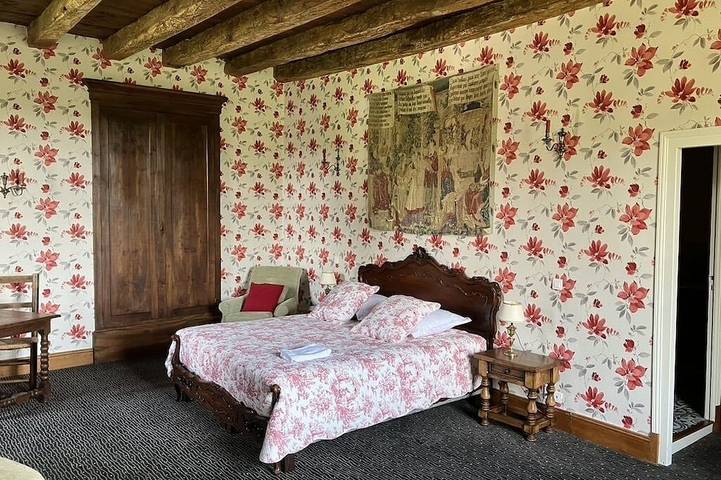 Location de vacances pour 15 personnes, avec jardin, animaux acceptés à Vézac - 2