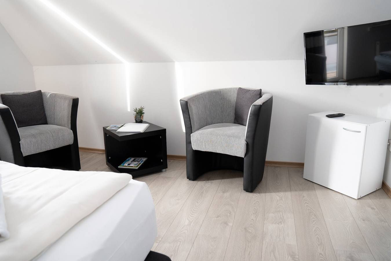 Appartement entier, Villa Nordhang - Appartement 11 avec vue sur les montagnes, balcon et Wi-Fi. in Winterberg, Arrondissement du Haut-Sauerland