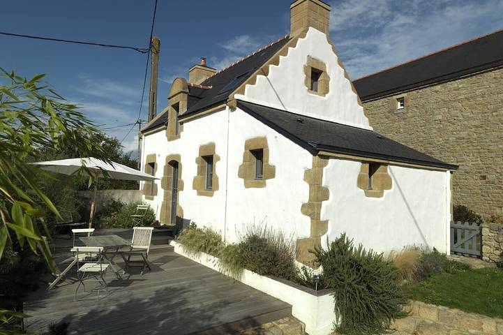 Location de vacances pour 5 personnes, avec terrasse et jardin dans Plage de Sainte Barbe