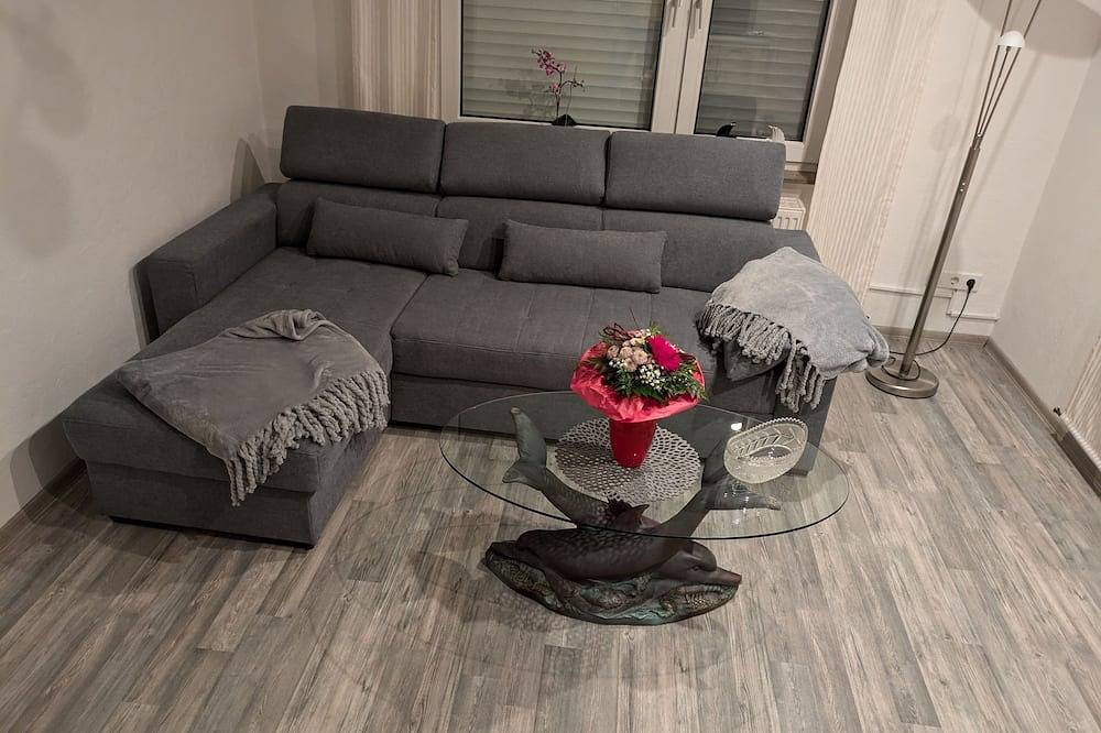 Ganze Wohnung, Ferienwohnung Cramer Erdgeschoss - Ferienwohnung Cramer, 86002 in Ostrhauderfehn, Oldenburger Münsterland