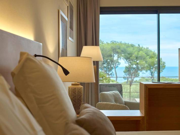 Hôtel pour 2 personnes, avec piscine ainsi que jardin et vue