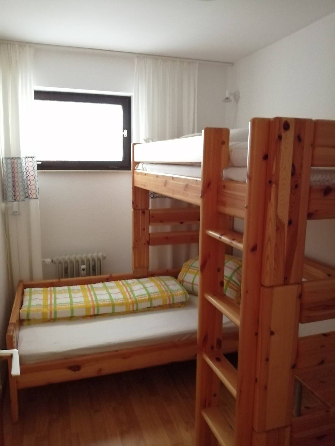 Ganze Ferienwohnung, Ferienwohnung Haus Delphin Karg - Ferienwohnung 67 qm 2 Schlafzimmer max. 4 Personen in Wasserburg (Bodensee), Bayerisch Schwaben