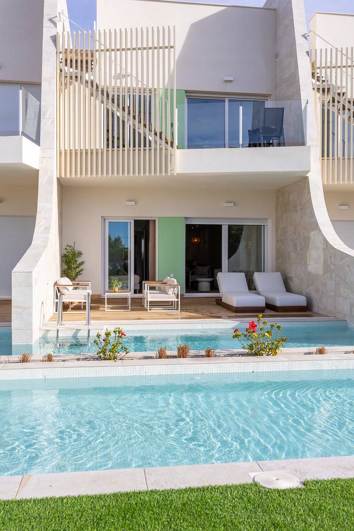 Ganze Wohnung, Marina Garden – Modernes Apartment mit direktem Zugang zum Pool in Pilar de la Horadada, Costa Blanca