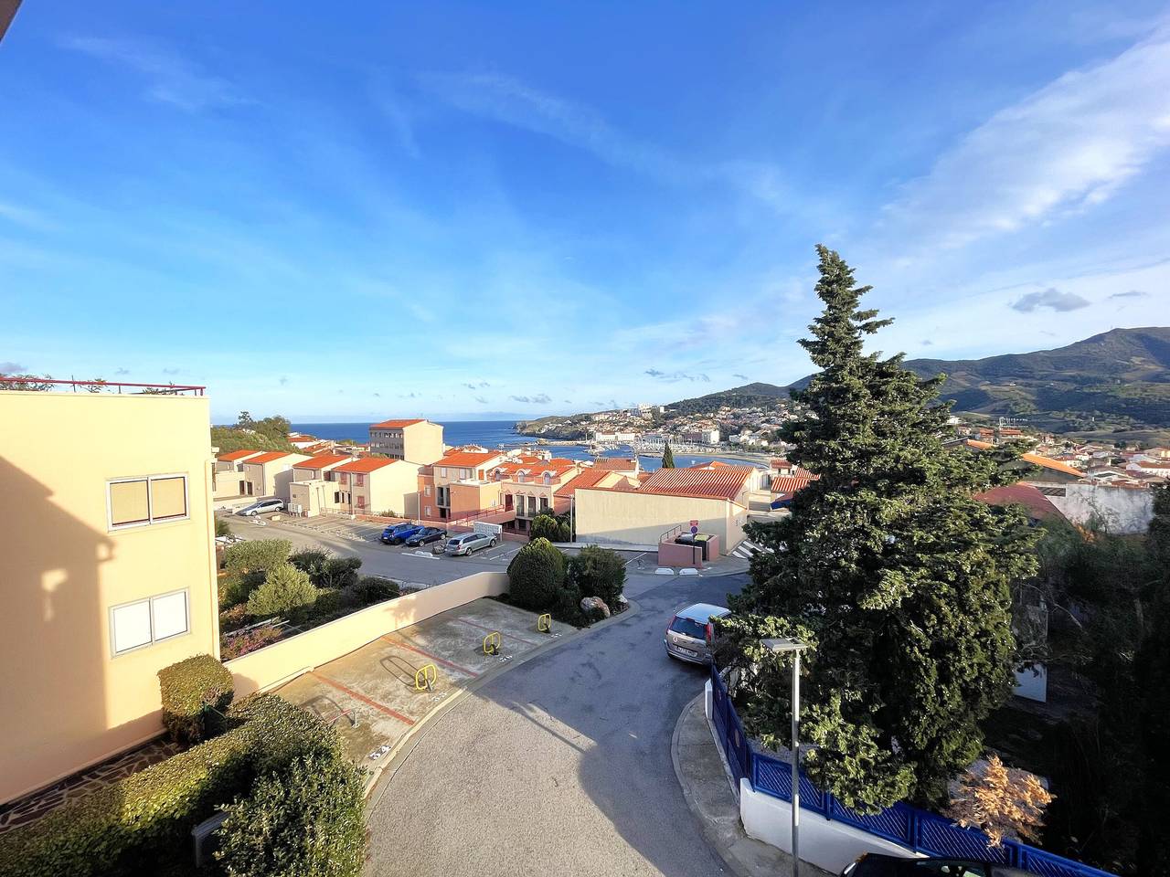 Apartamento entero, Apartamento T2 cerca de la playa con terraza y parking privado in La Côte Vermeille, Banyuls-sur-Mer