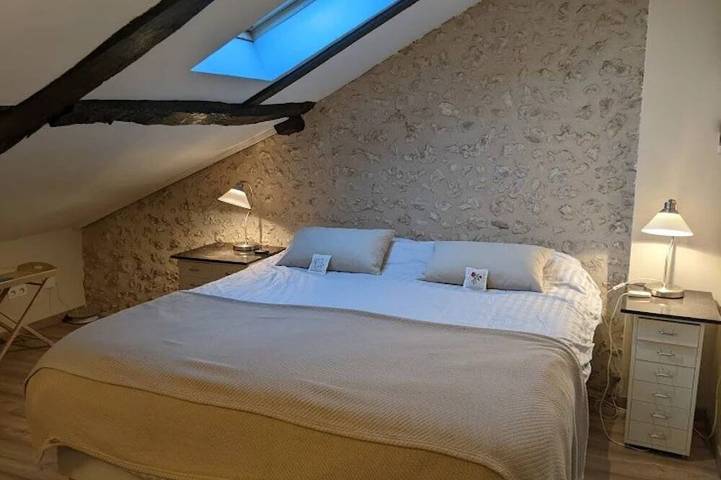 Gîte pour 4 personnes, avec terrasse à Salles-Lavalette - 3