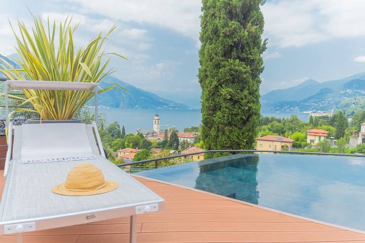 Villa for 8 people, with Terrace and Lake view as well as View in Bellagio