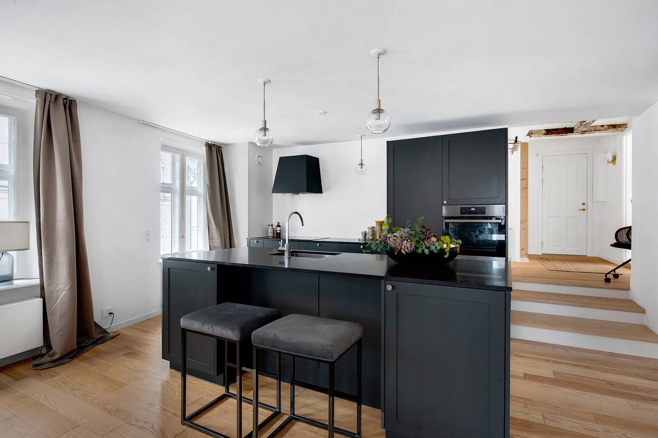 Ganze Wohnung, Regent 7 - Großes 3-Bett-Apartment mit Balkon im Stadtzentrum in Kopenhagen Zentrum, Kopenhagen