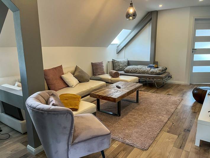 Ganze Wohnung, Wohnperle Adele *Neustadt*Villa* in Dresden-Neustadt, Dresden