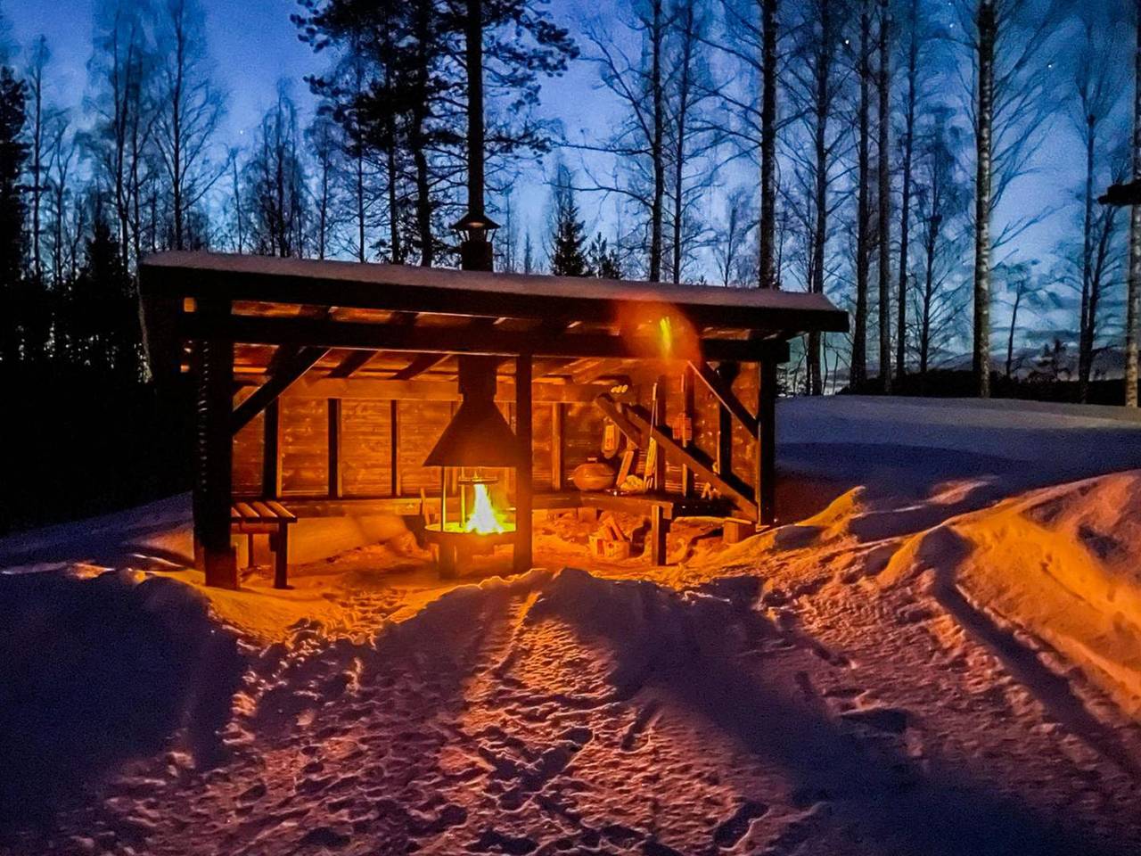 Hot Pool Cottage Kesäranta in Enonkoski, Savonie du Sud