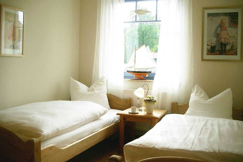 Ganze Wohnung, Ferienwohnung Seeschwalbe in Prerow, Fischland - Darß - Zingst