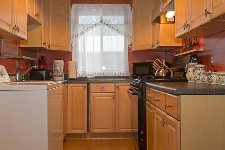 Vacation house for 8 people, with yard in South Lake Tahoe