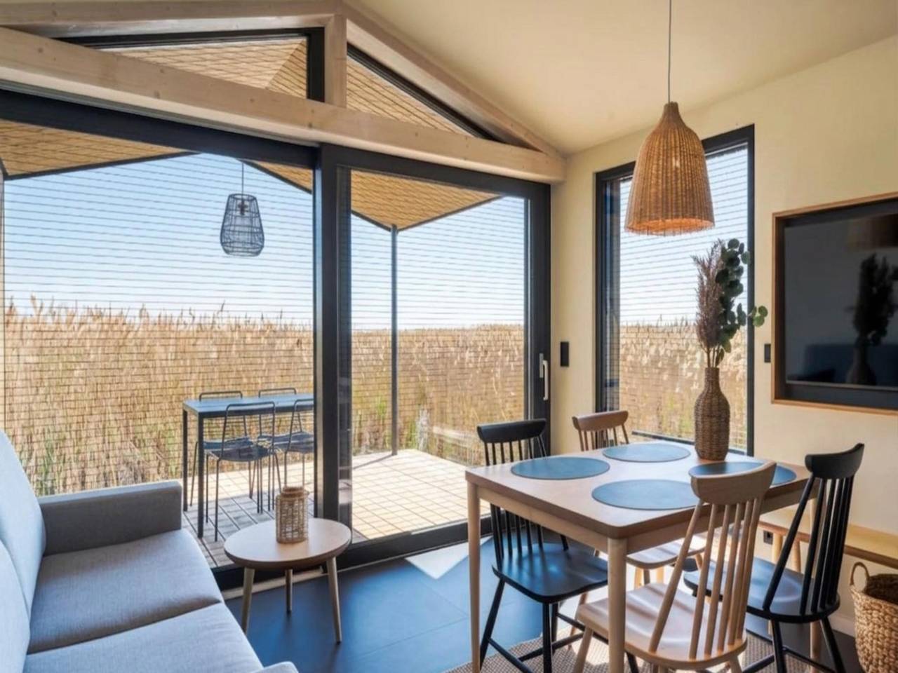 Vakantiehuis met sauna bij een meer in Gemeinde Breitenbrunn am Neusiedler See, Leithaberg