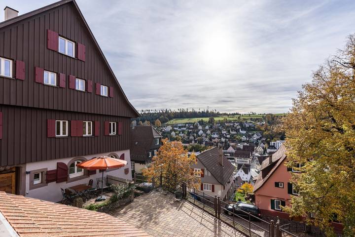 Geheel appartement, Vakantiewoning Kutscherstube in Altensteig, Noordelijk Zwarte Woud