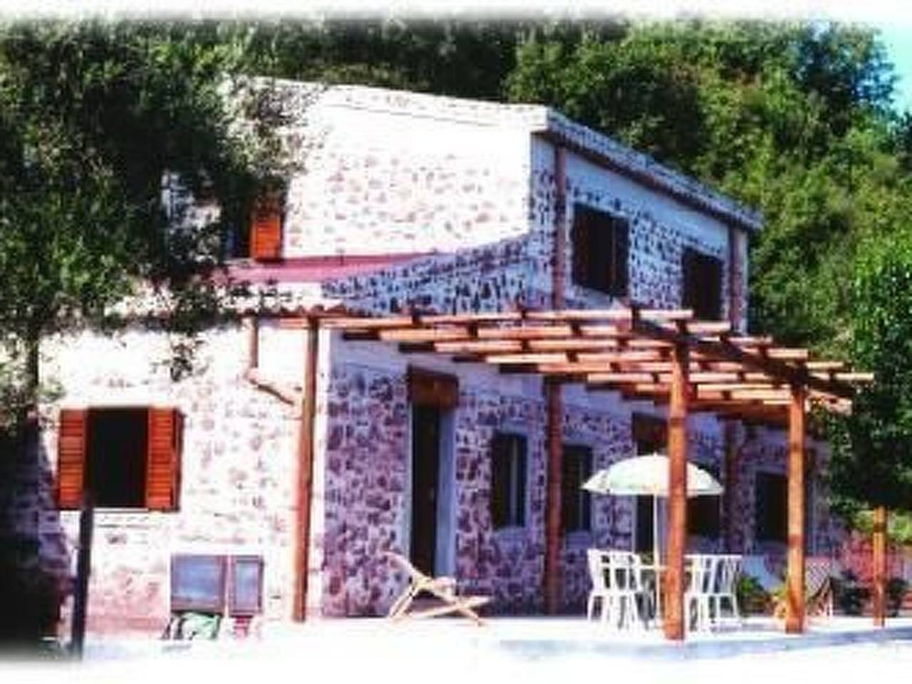 Appartement entier, Casetta in Pietra in Gioiosa Marea, Province de Messina