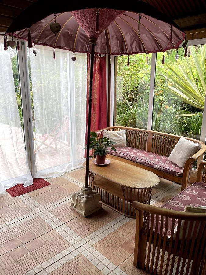 Gîte pour 2 personnes, avec terrasse ainsi que vue et jardin à La Plaine-des-Palmistes - 2