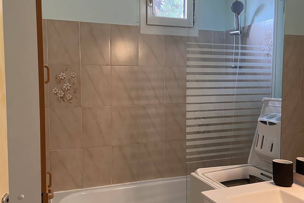 Ganze Wohnung, Appartement Lumineux et Chaleureux à 50 Mètres de la Plage ! in Carnon-Plage, Mauguio