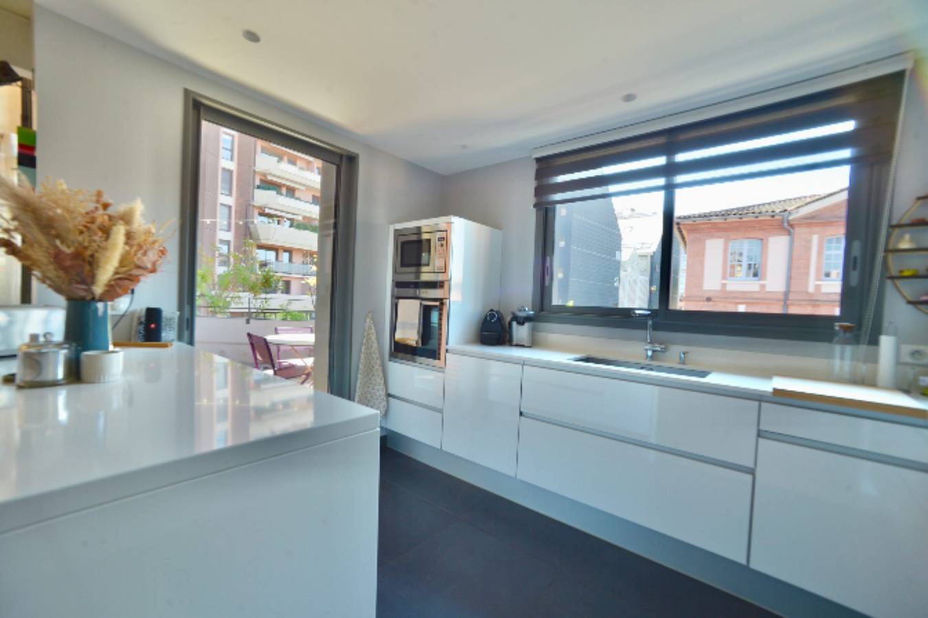 Entire apartment, Magnificent apartment with terrace in Toulouse in Toulouse, Toulouse region