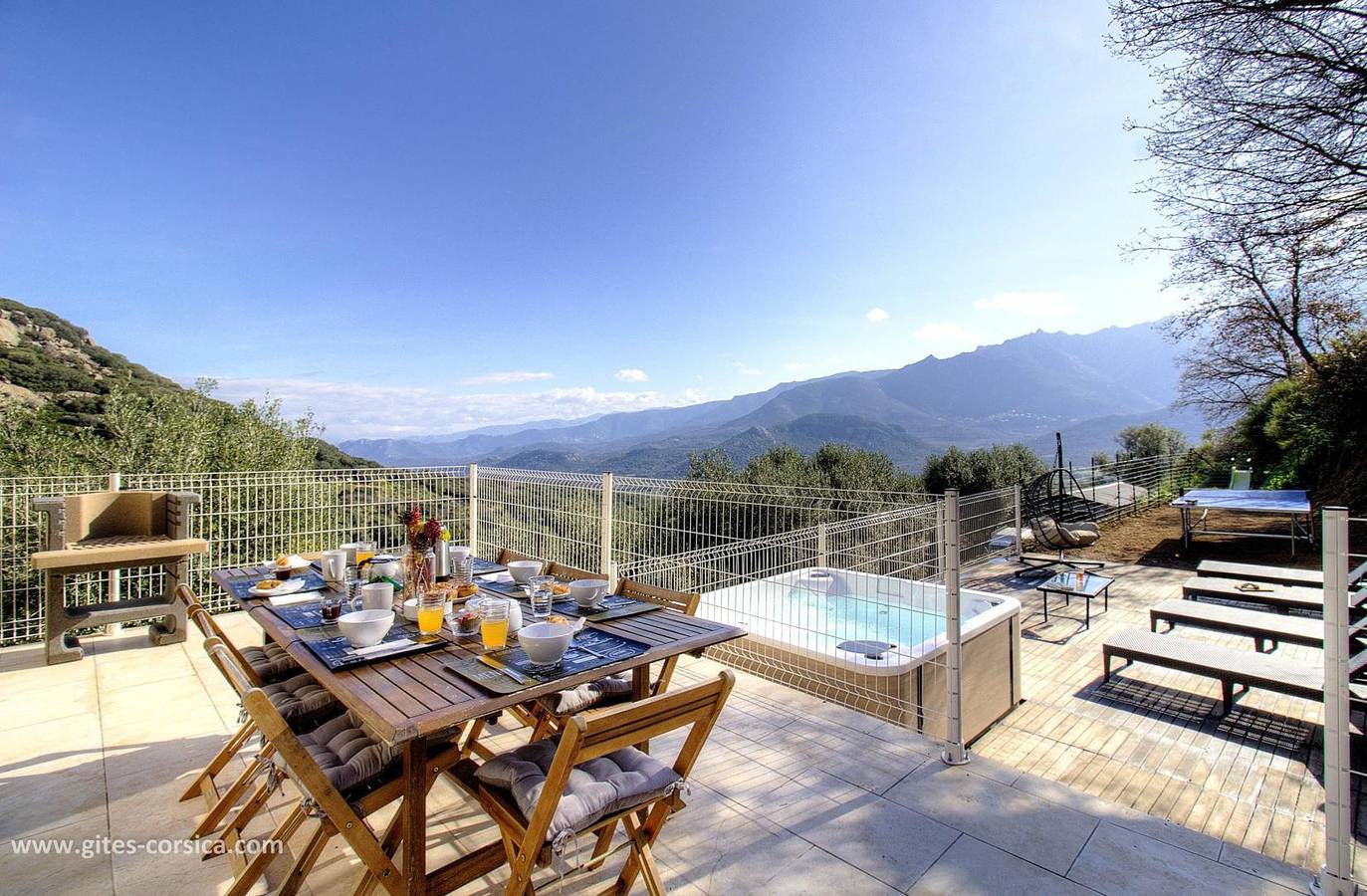 L'Oliveraie in Cateri, Région de Calvi
