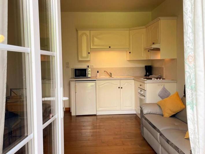 Location de vacances pour 2 personnes, avec jardin et terrasse à Saint-Claude-de-Diray - 2