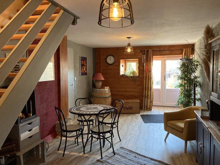 Chambre d’hôte pour 2 personnes, avec jardin et piscine dans le Jura - 4