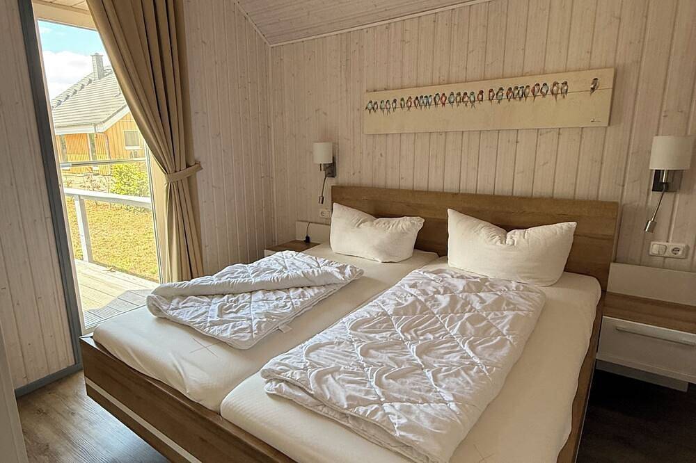 Seeschwalbe Classic 306 - Großzügiges Ferienhaus mit eigener Sauna und Whirlpool in Mirow, Mecklenburg-Strelitz