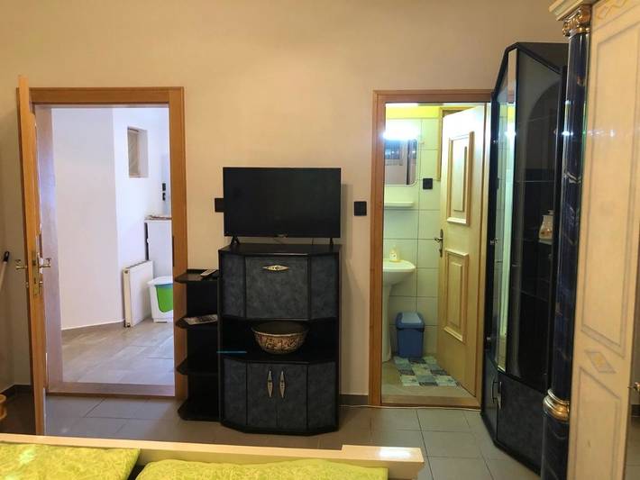 Ferienwohnung für 4 Personen, mit Garten und Ausblick sowie Terrasse in Balatonalmadi - 2