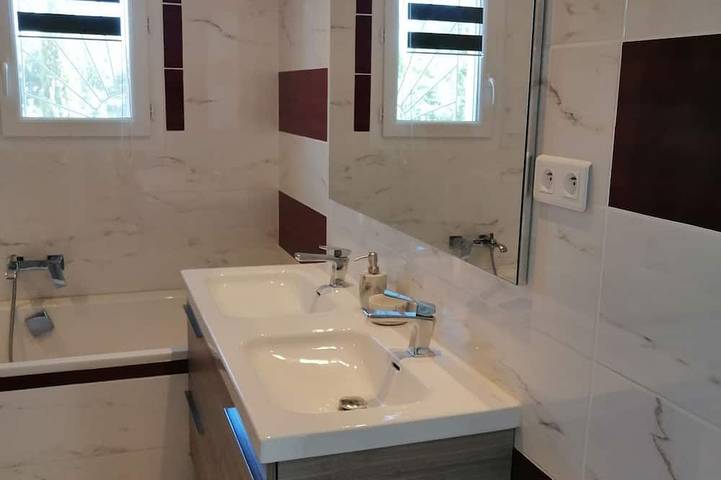 Location de vacances pour 6 personnes, avec jacuzzi à Saint-Christol-de-Rodières - 3