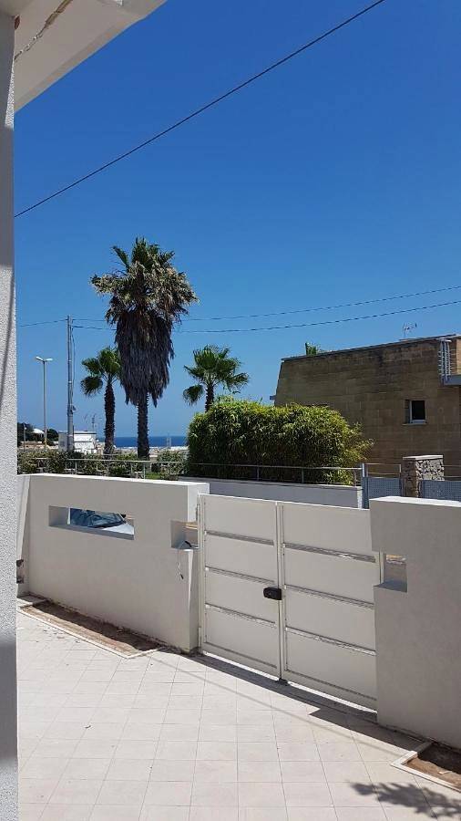 Ferienhaus für 6 Personen, mit Balkon und Terrasse sowie Garten und Ausblick in Torre Dell'orso - 3