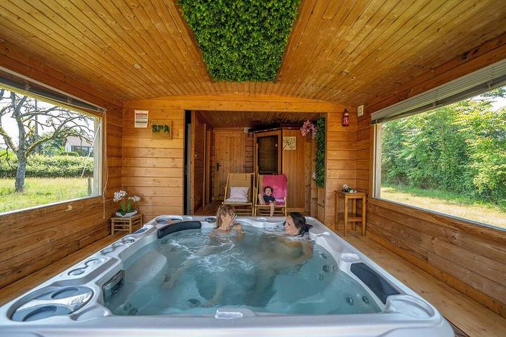 Gîte pour 98 personnes à Chassenard - 4