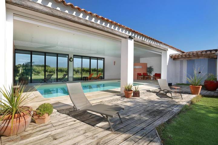 Maison d’hôte pour 2 personnes, avec piscine et jardin sur l' Île d'Oléron - 4