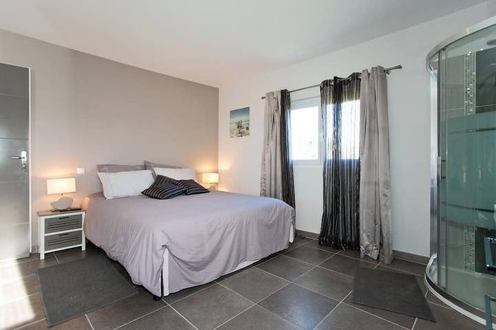 Villa da Palmeira 120m2-4 Rhône Bouches Sterne im friedlichen Land in Tarascon, Arles und Umgebung