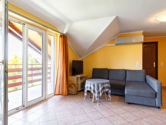 Ferienhaus für 10 Personen, mit Garten und Balkon in Balatonfenyves - 3