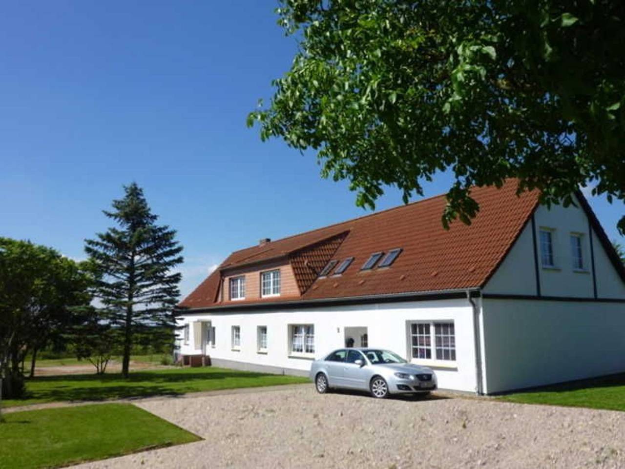 Ganze Ferienwohnung, Ferienwohnung Hohen Niendorf bei Kühlungsborn - Ferienwohnung 1 in Hohen Niendorf, Bastorf