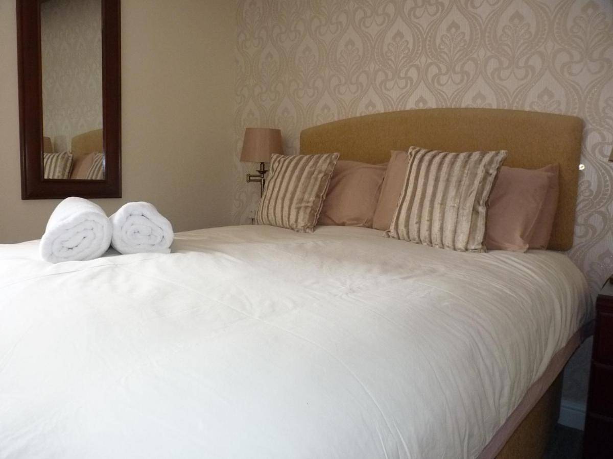 Standard Double Room in South Tawton, Dartmoor