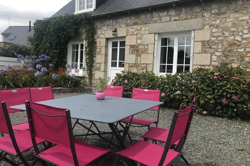 Komfortables und helles Ferienhaus in der Nähe von Paimpol in Plourivo, Côte de Goëlo