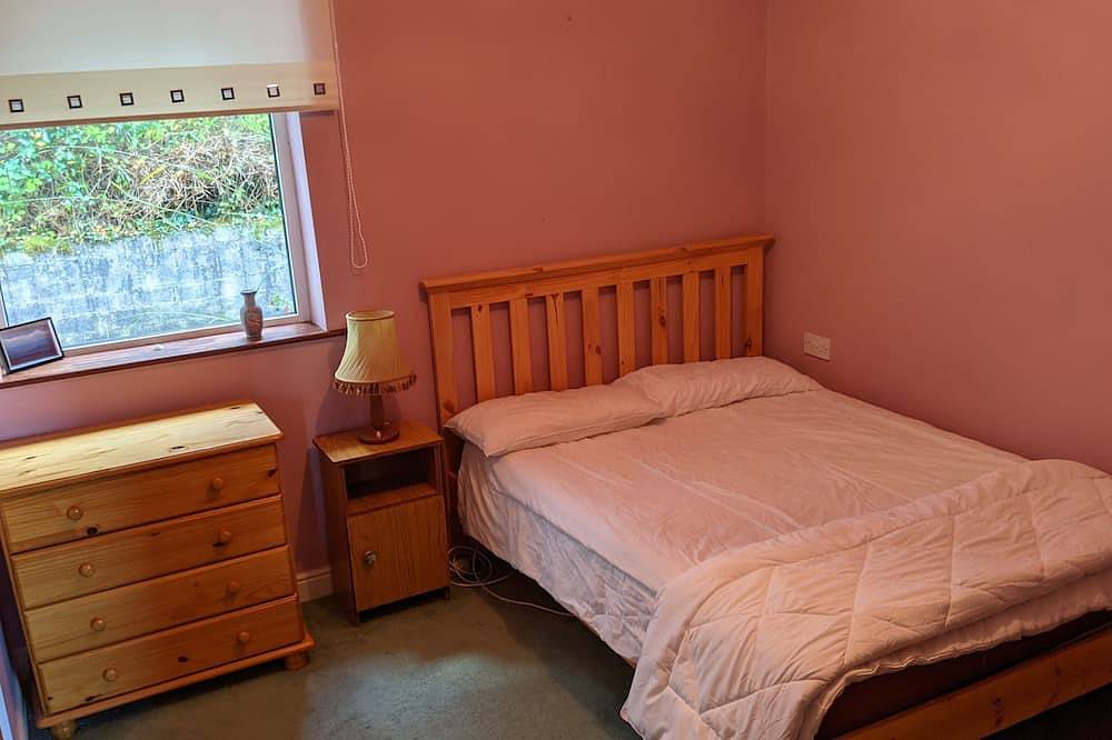 Cosy home nestled within scenic expanse of Clew Bay and Croagh Patrick in County Mayo