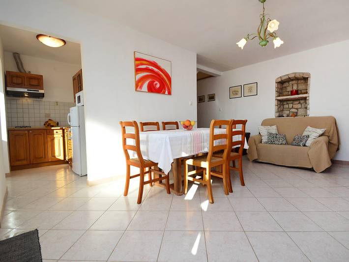 Ferienhaus für 5 Personen, mit Garten und Ausblick sowie Terrasse und Pool in Istrien - 4