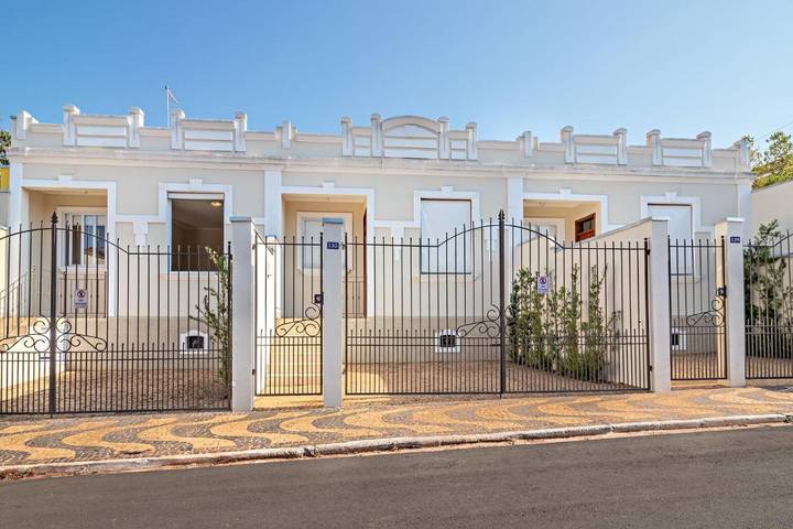 Casas e apartamentos de temporada para 4 pessoas, com jardim e terraço, com animais de estimação em Brotas