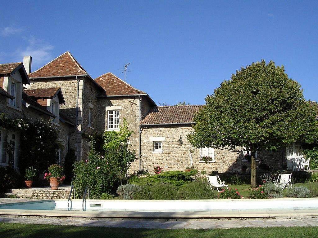 La Pocterie - Les Violettes in Vouneuil-sur-Vienne, Vienne (France)