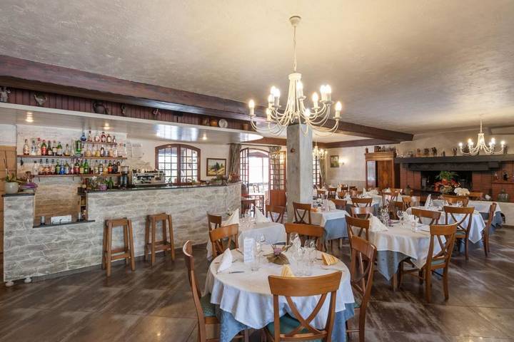 Hôtel pour 3 personnes, avec piscine et jardin, animaux acceptés à Plan-d'Aups-Sainte-Baume - 4