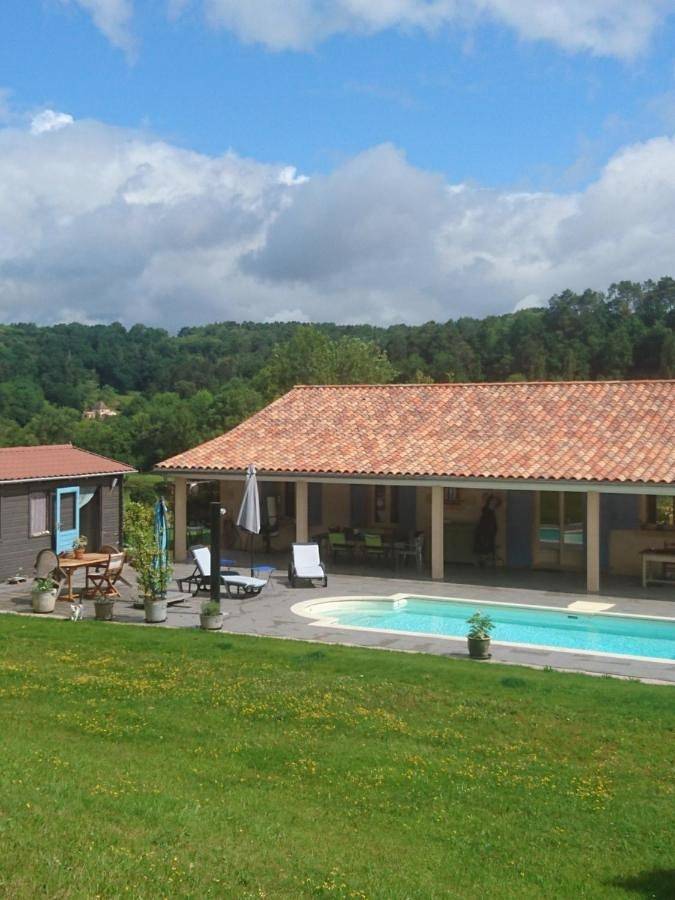 Chambre d’hôte pour 4 personnes, avec jardin ainsi que piscine et vue à Le Buisson-de-Cadouin - 3