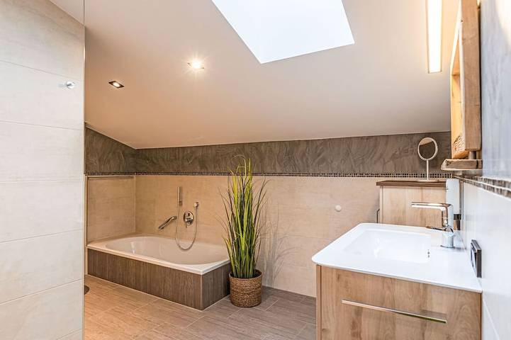 Ferienwohnung für 5 Personen, mit Sauna und Whirlpool sowie Balkon in Lermoos - 4