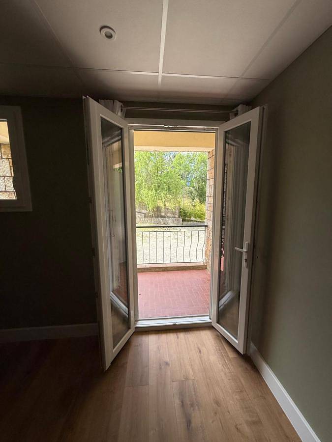 Hôtel pour 2 personnes, avec terrasse et jardin à Levens - 2