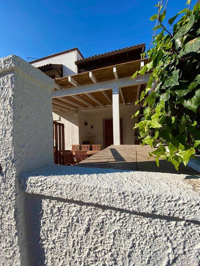 Casa vacanza per 9 persone, con giardino e terrazza in Padula Bianca