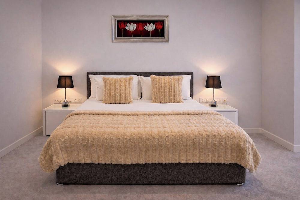 Ganze Wohnung, Modern & Vibrant Bed Apartment in Angel, London by Mysquare in Islington, London